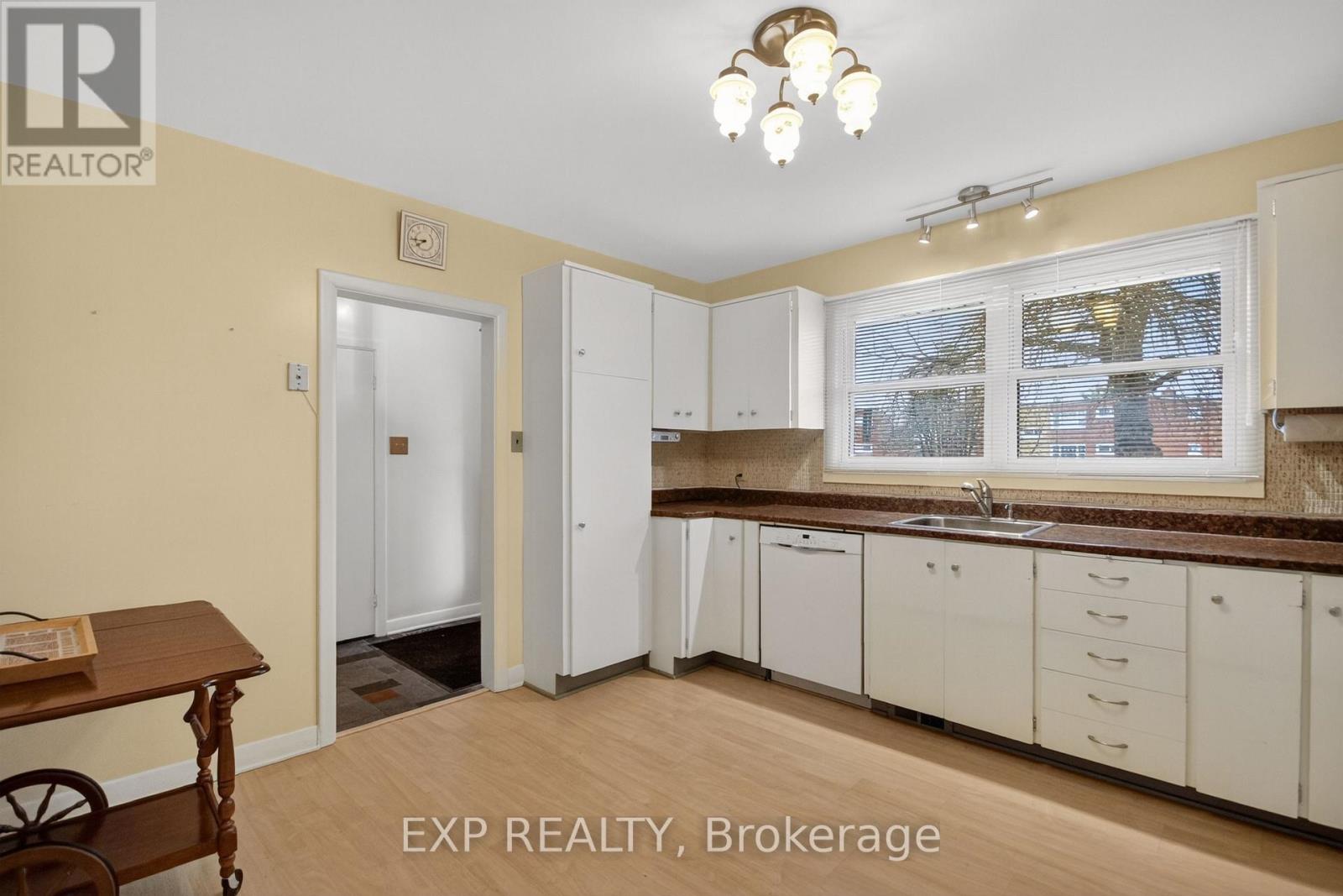 632 Chadburn Avenue, Ottawa, Ontario  K1G 0Y7 - Photo 8 - X13132700