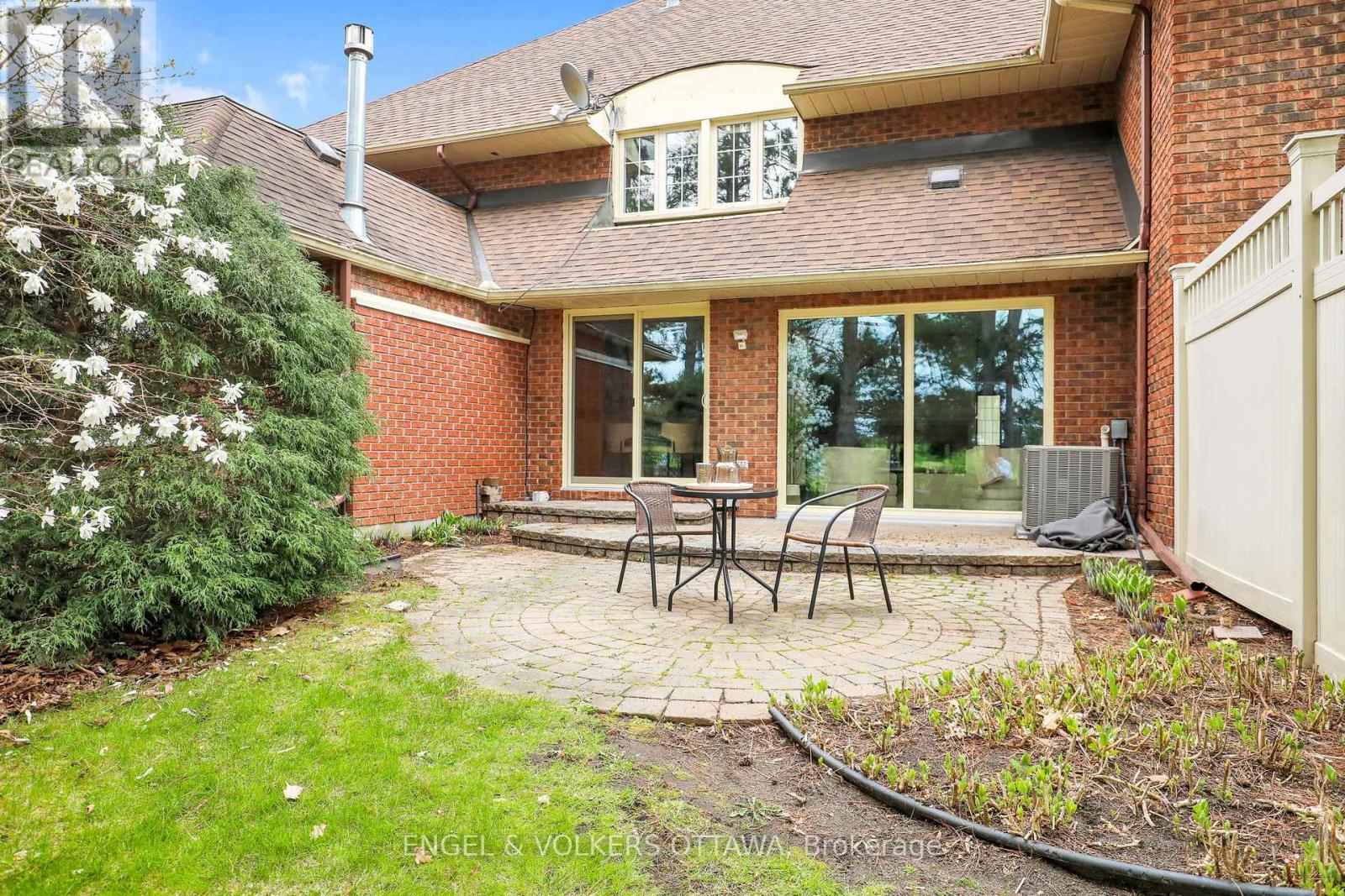 34 Chatsworth Crescent, Ottawa, Ontario  K1V 9Z1 - Photo 43 - X13133176