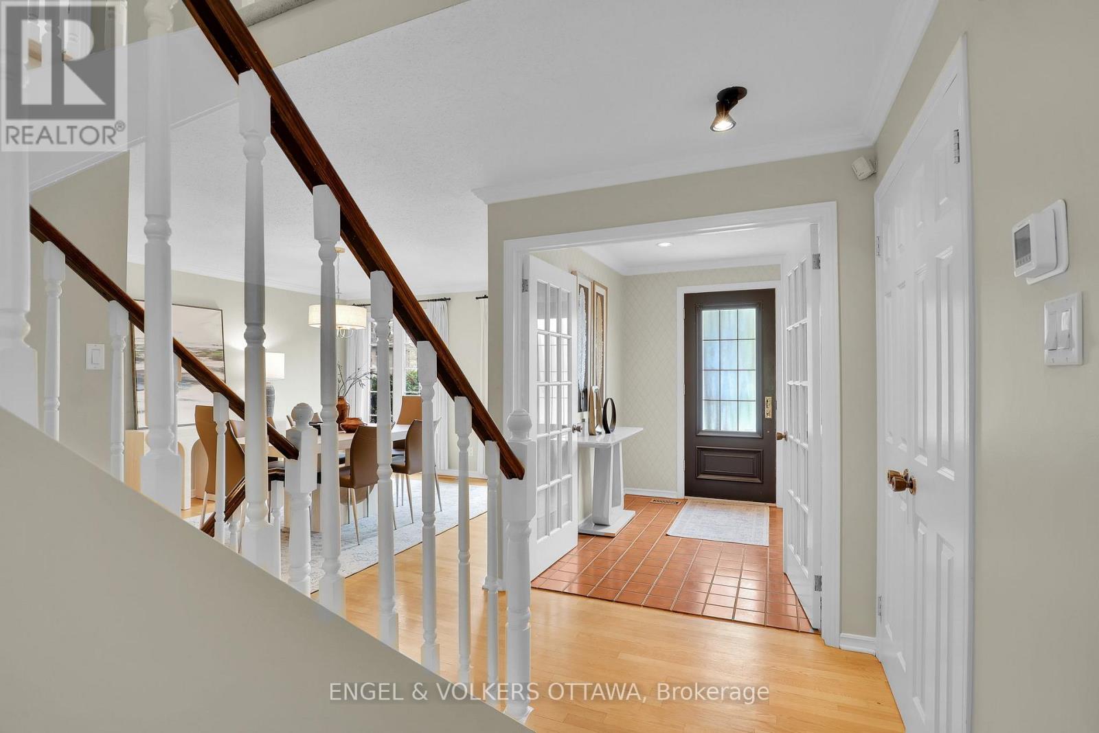 34 Chatsworth Crescent, Ottawa, Ontario  K1V 9Z1 - Photo 8 - X13133176