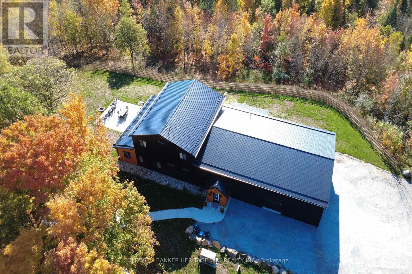999 Ennis Road, Tay Valley, Ontario  K0G 1A0 - Photo 5 - X13133532