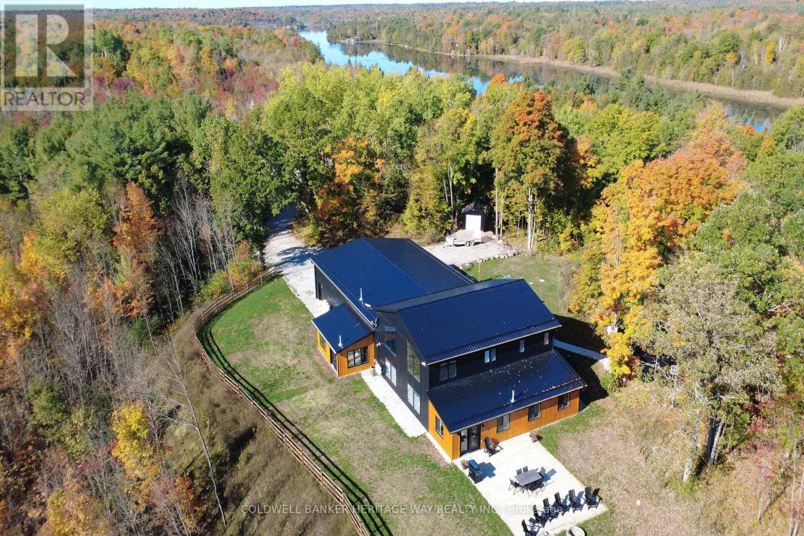 999 Ennis Road, Tay Valley, Ontario  K0G 1A0 - Photo 6 - X13133532