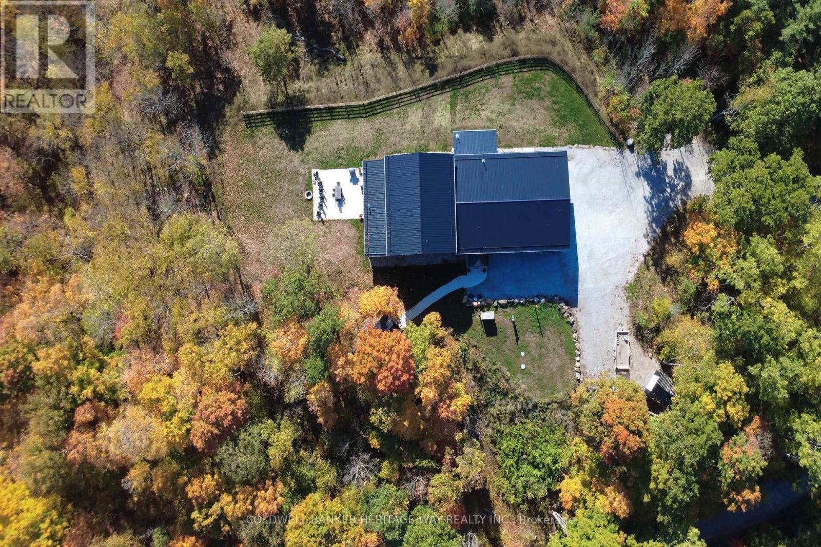 999 Ennis Road, Tay Valley, Ontario  K0G 1A0 - Photo 7 - X13133532