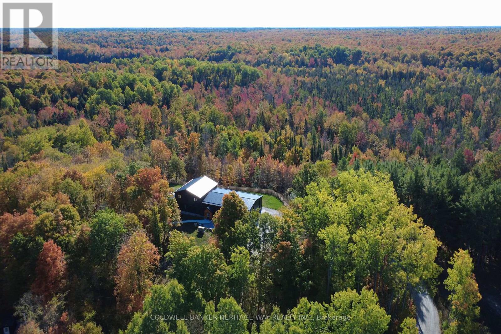 999 Ennis Road, Tay Valley, Ontario  K0G 1A0 - Photo 9 - X13133532