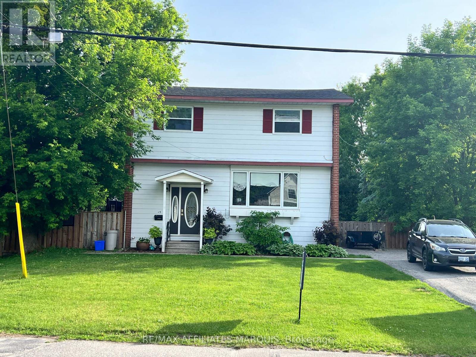 15 PHILIP STREET, Smiths Falls, Ontario