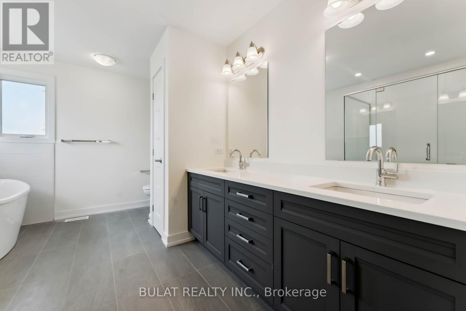 1361 Kitchener Avenue, Ottawa, Ontario  K1V 6W1 - Photo 20 - X13134568