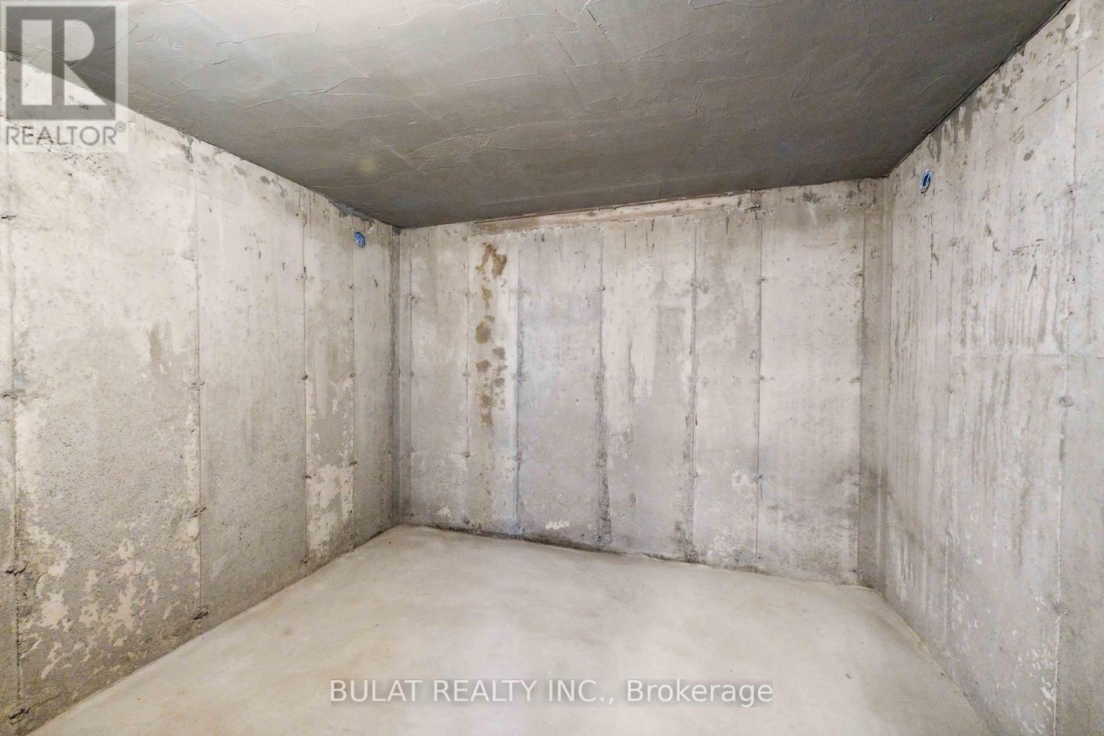 1361 Kitchener Avenue, Ottawa, Ontario  K1V 6W1 - Photo 39 - X13134568