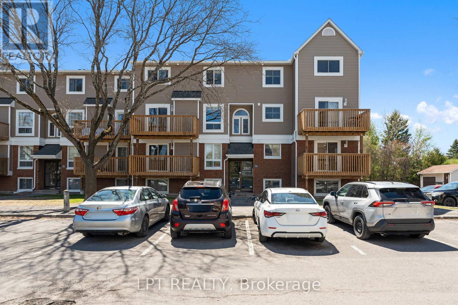 4 - 260 FENERTY COURT, Ottawa, Ontario