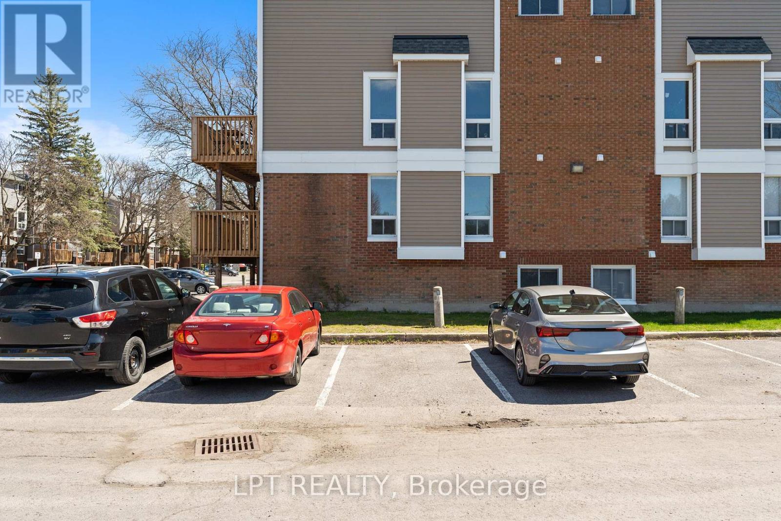 4 - 260 Fenerty Court, Ottawa, Ontario  K2L 3A7 - Photo 5 - X13134702