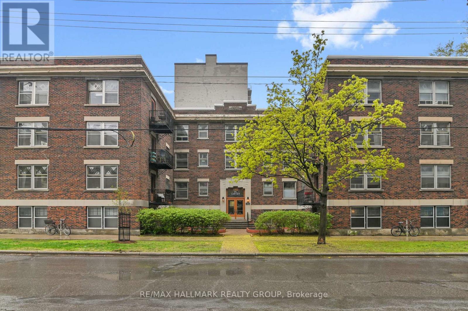 61 CARTIER STREET, Ottawa, Ontario