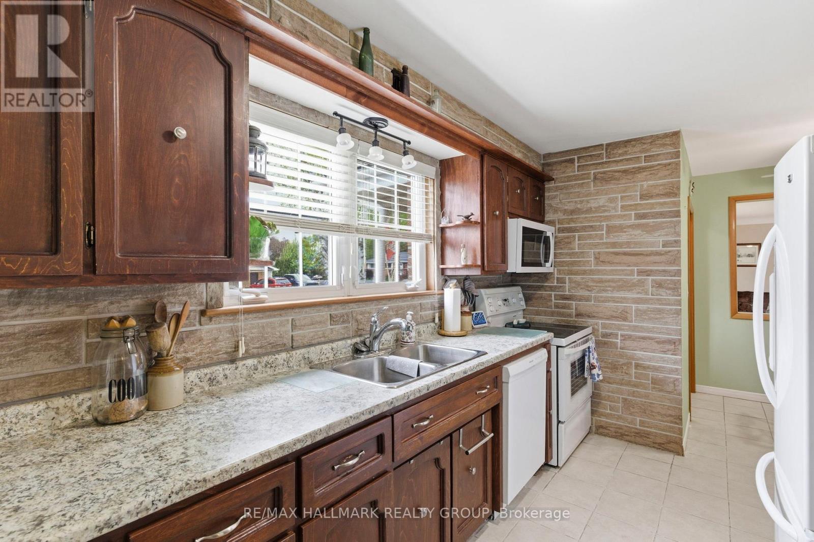 23 Aldershot Avenue, Brockville, Ontario  K6V 2P7 - Photo 11 - X13135308