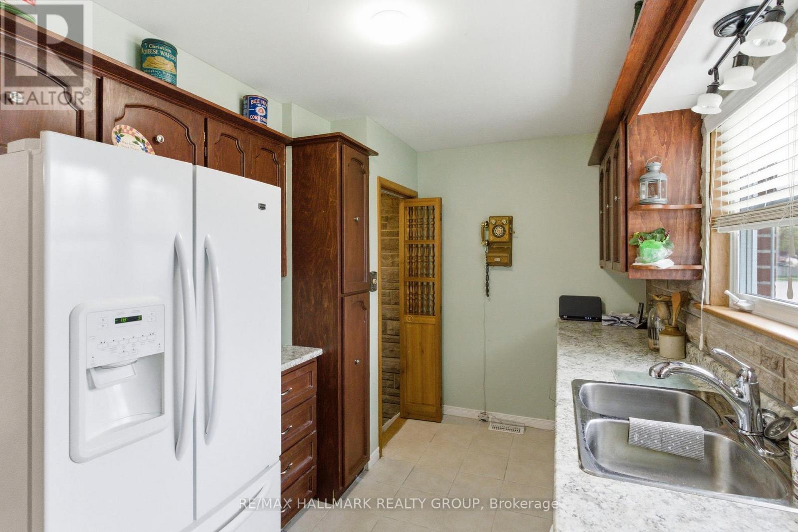 23 Aldershot Avenue, Brockville, Ontario  K6V 2P7 - Photo 14 - X13135308