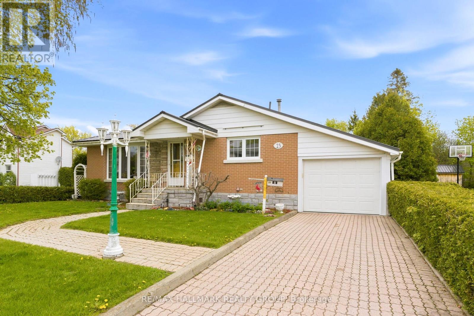 23 Aldershot Avenue, Brockville, Ontario  K6V 2P7 - Photo 2 - X13135308
