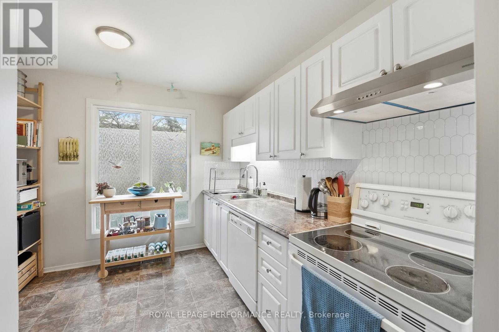 1767 Trappist Lane, Ottawa, Ontario  K1C 1X7 - Photo 12 - X13136430