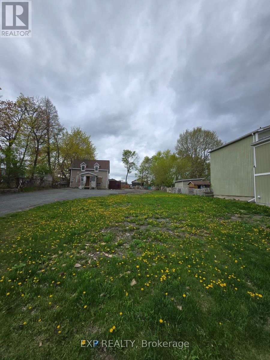 394-406 Regent Street, Hawkesbury, Ontario  K6A 1E9 - Photo 4 - X13136758