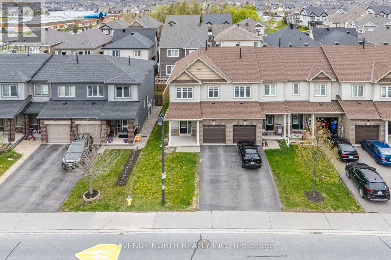 940 Kilbirnie Drive, Ottawa, Ontario  K2J 5T9 - Photo 2 - X13137508