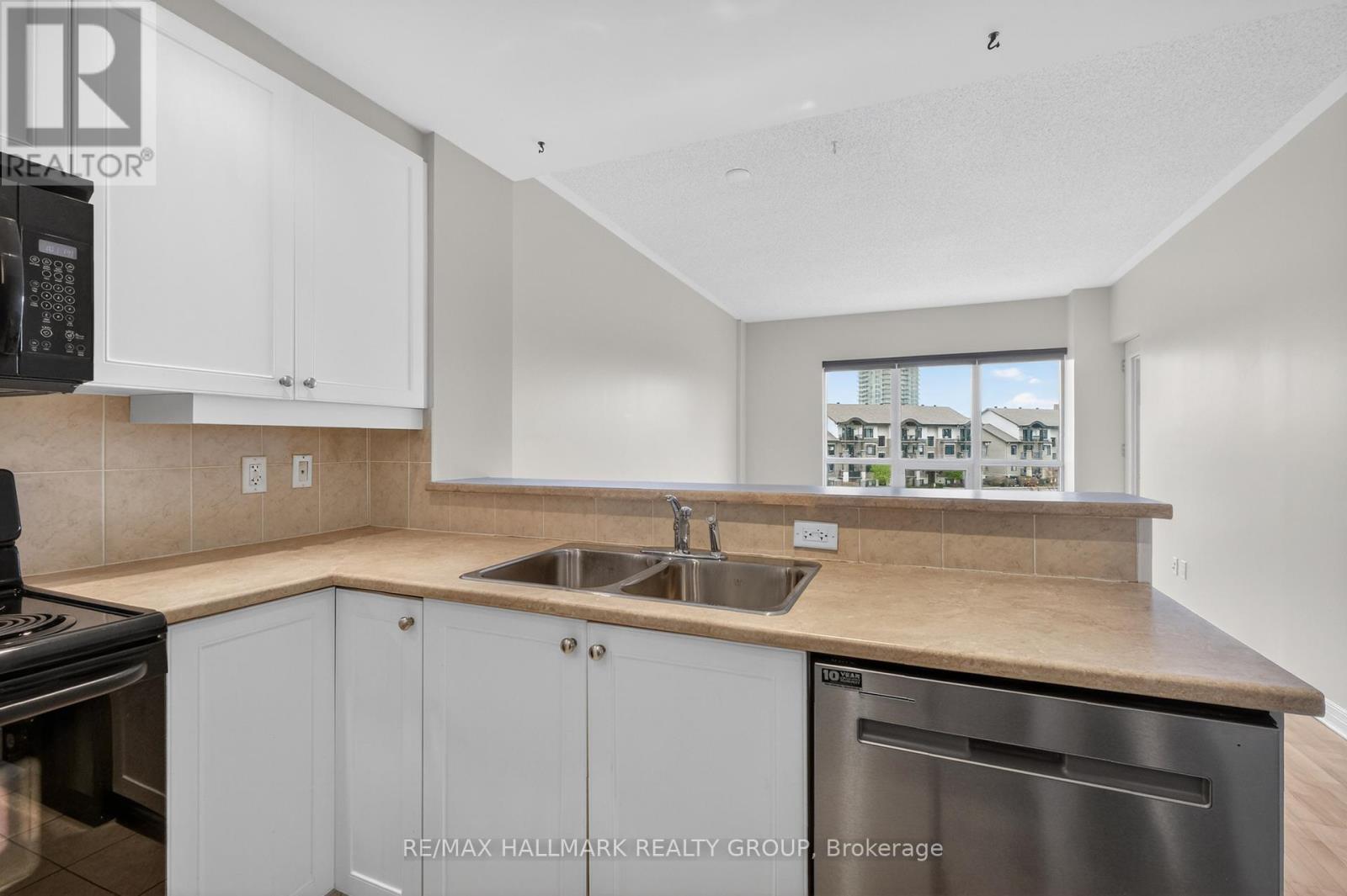 301 - 1005 Beauparc Private, Ottawa, Ontario  K1J 0A1 - Photo 21 - X13137554