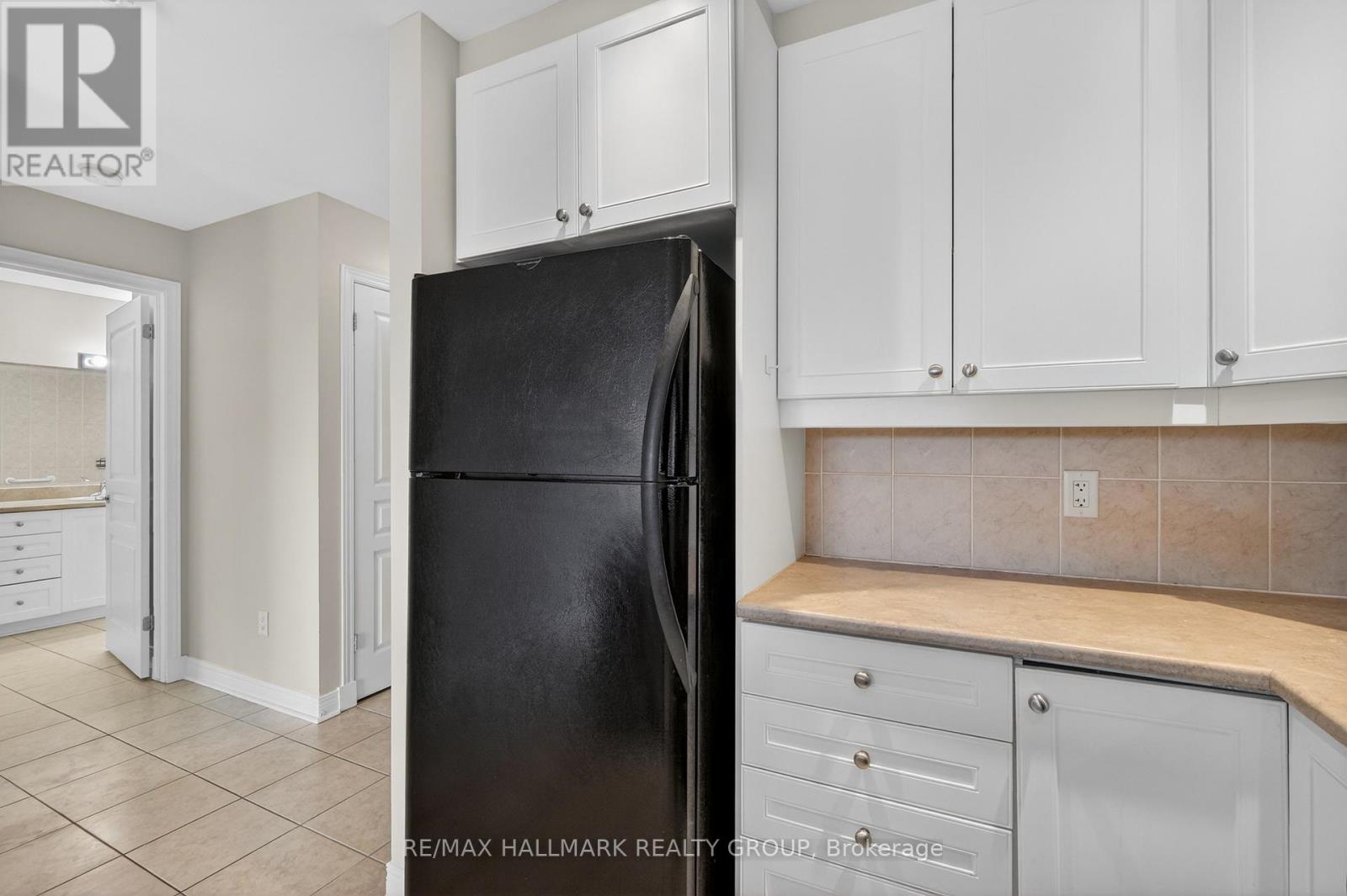 301 - 1005 Beauparc Private, Ottawa, Ontario  K1J 0A1 - Photo 22 - X13137554