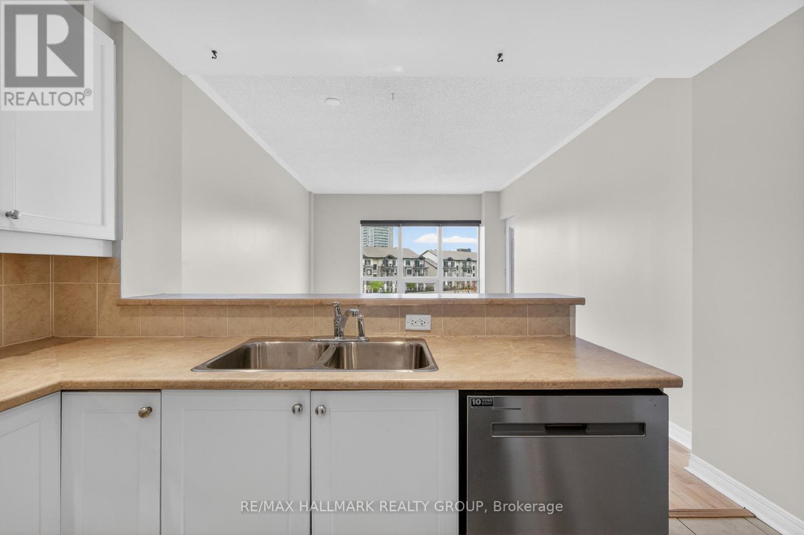 301 - 1005 Beauparc Private, Ottawa, Ontario  K1J 0A1 - Photo 24 - X13137554