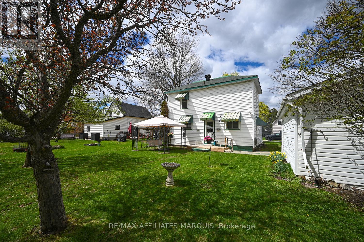 39 Merrick Street, Smiths Falls, Ontario  K7A 4R5 - Photo 40 - X13138030