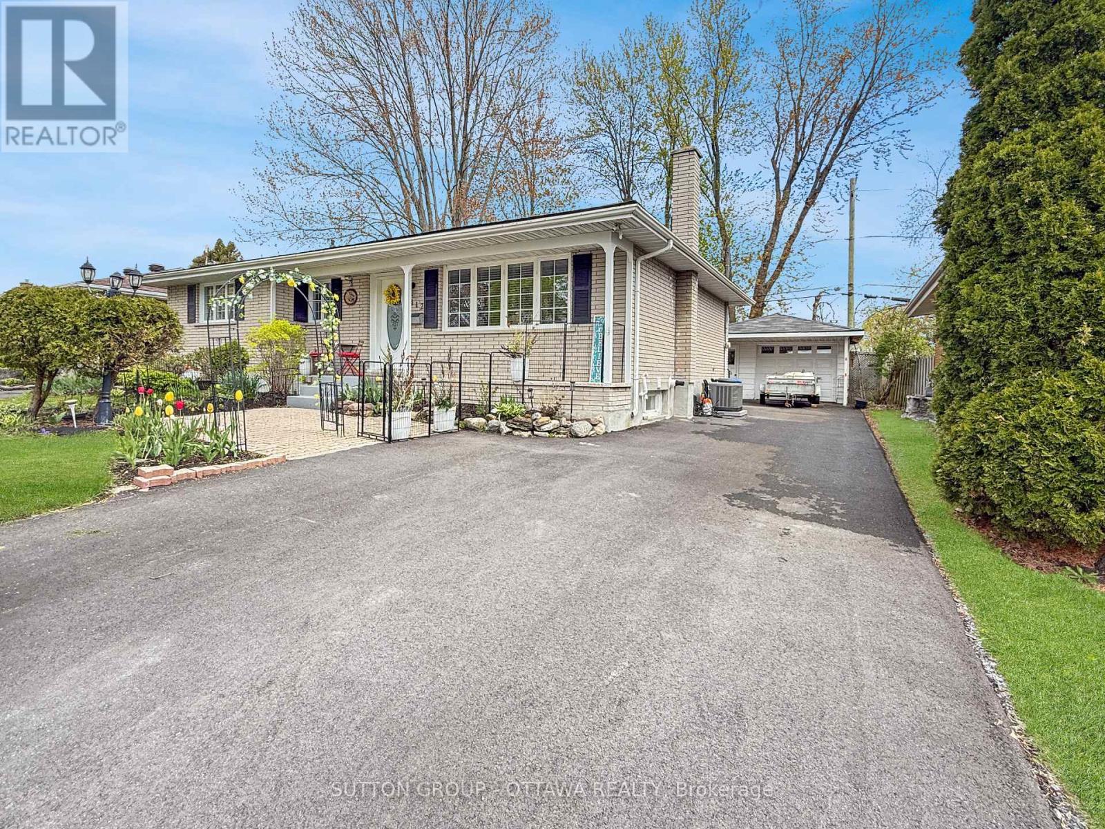 412 Leitch Drive, Cornwall, Ontario  K6H 5P4 - Photo 4 - X13138328