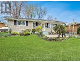 412 LEITCH DRIVE, Cornwall, Ontario
