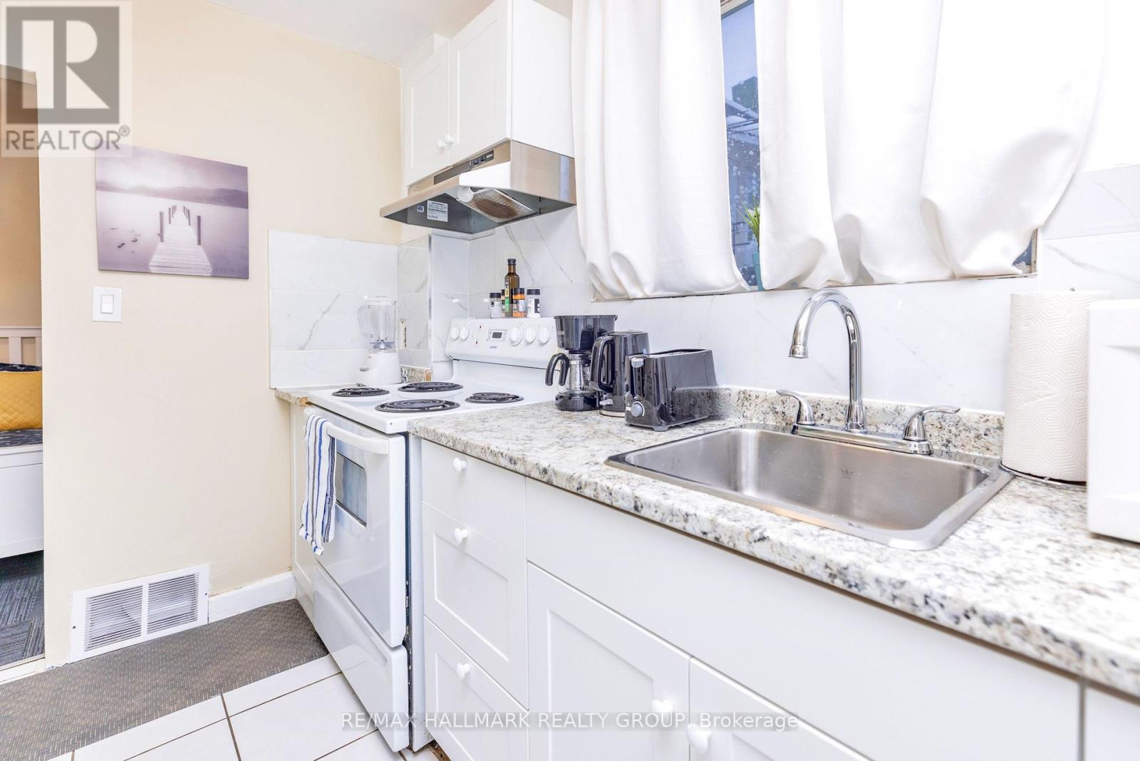 4 - 456 Bronson Avenue, Ottawa, Ontario  K1R 6J6 - Photo 9 - X13138982