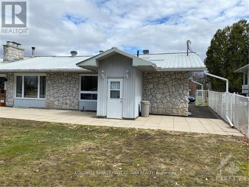 1106 MORIN ROAD, Ottawa, Ontario