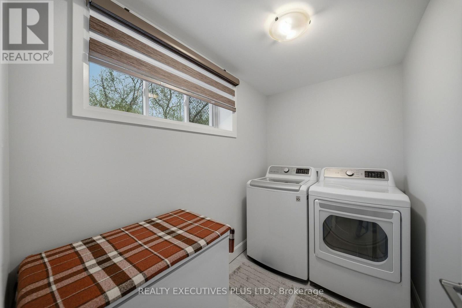 405 Voyageur Place W, Russell, Ontario  K0A 1W0 - Photo 27 - X13139366