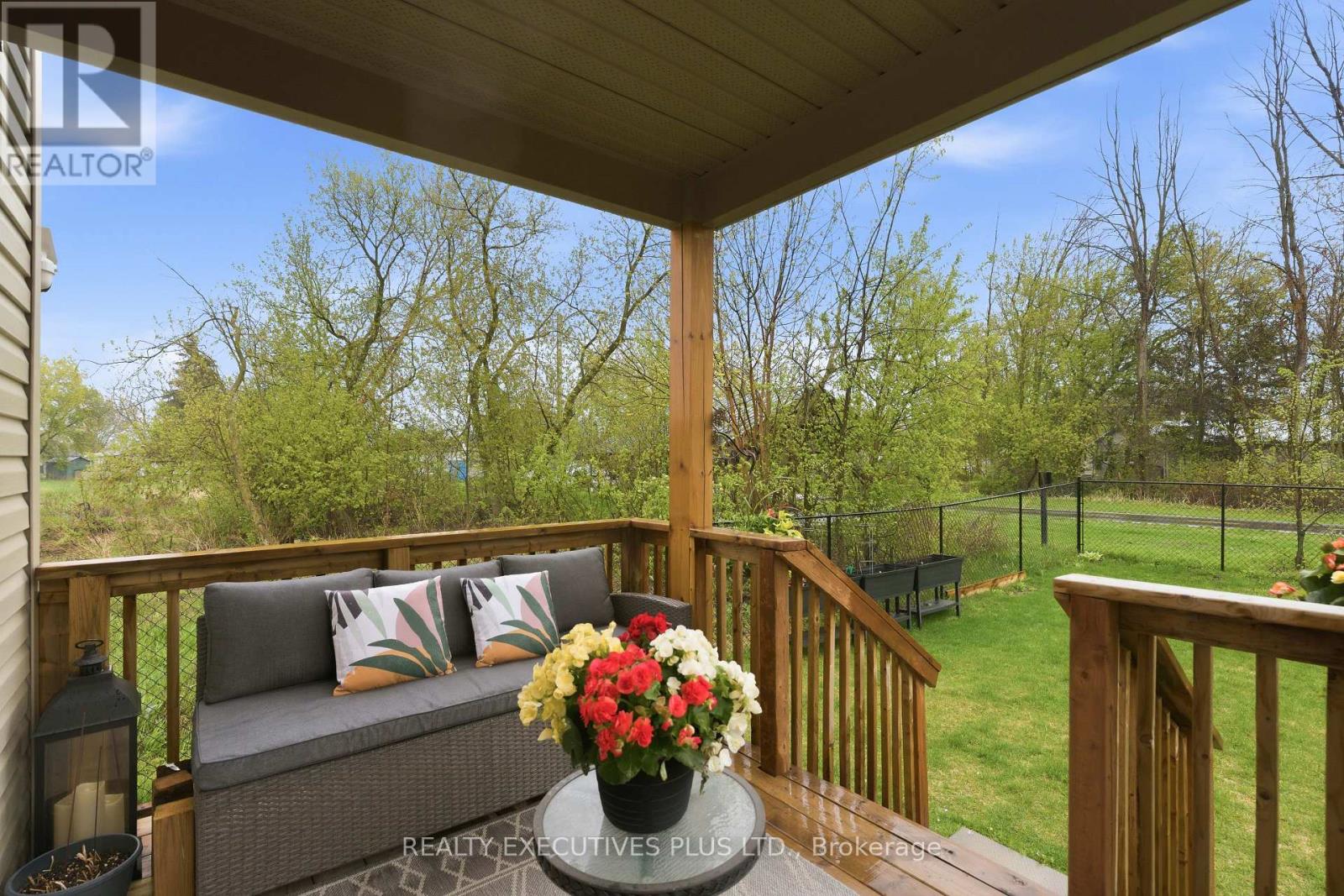 405 Voyageur Place W, Russell, Ontario  K0A 1W0 - Photo 31 - X13139366