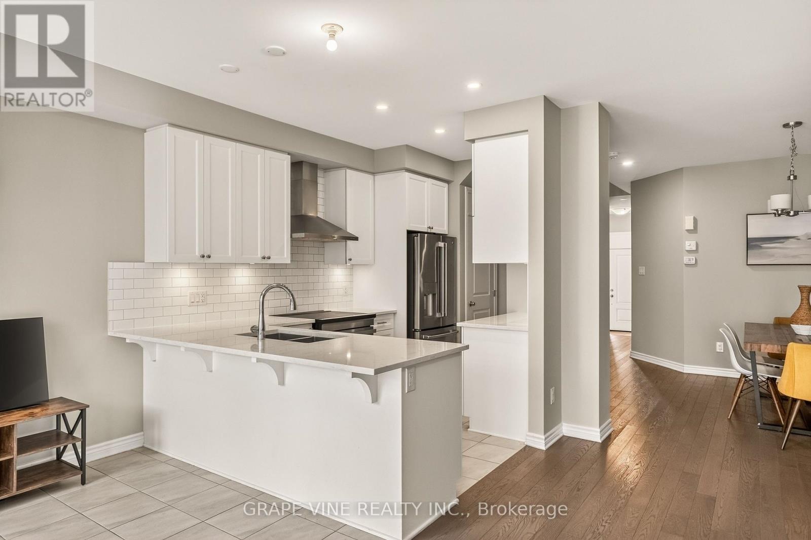 834 Cedar Creek Drive, Ottawa, Ontario  K1T 0N6 - Photo 14 - X13139434