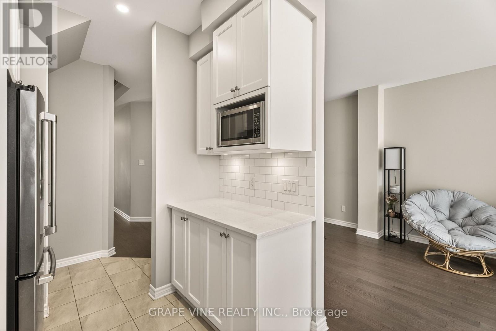 834 Cedar Creek Drive, Ottawa, Ontario  K1T 0N6 - Photo 17 - X13139434