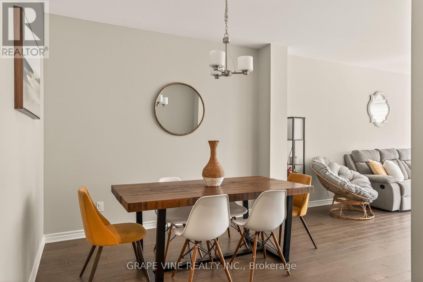 834 Cedar Creek Drive, Ottawa, Ontario  K1T 0N6 - Photo 8 - X13139434
