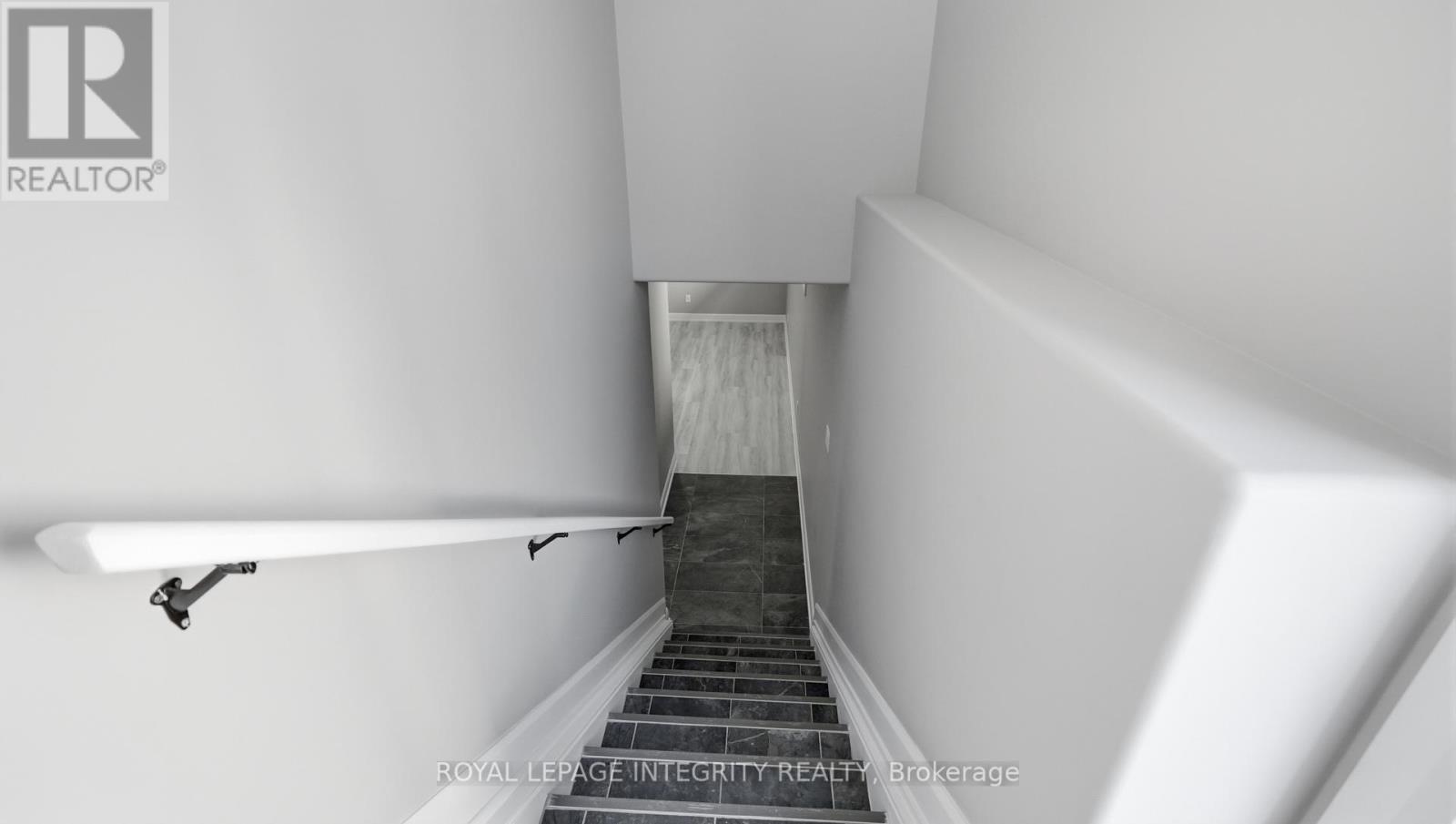 A - 1233 Montblanc Crescent, Russell, Ontario  K0A 1W0 - Photo 2 - X13139454
