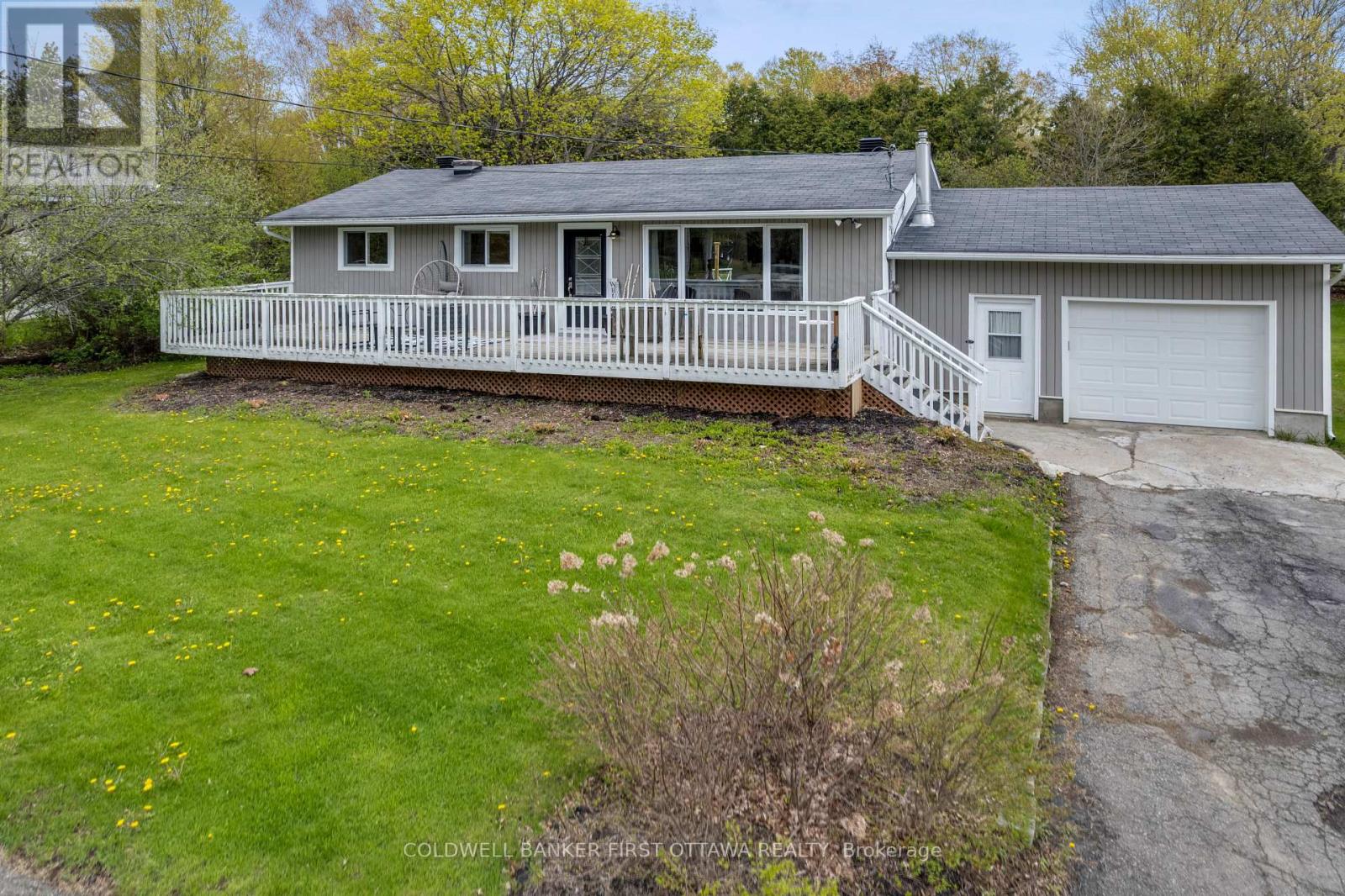 2498 Rideau Ferry Road, Drummond/north Elmsley, Ontario  K7H 3C7 - Photo 3 - X13139688