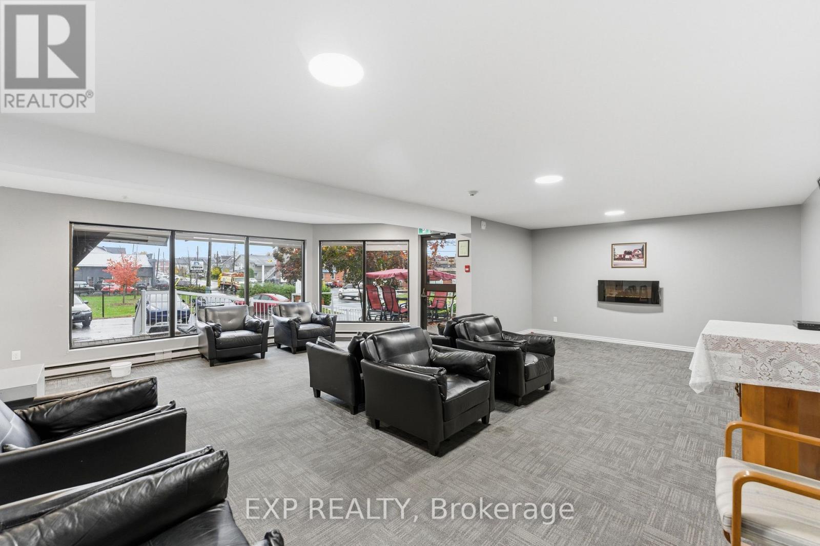 2526 Laurier Street, Clarence-Rockland, Ontario  K4K 1B1 - Photo 6 - X13139698