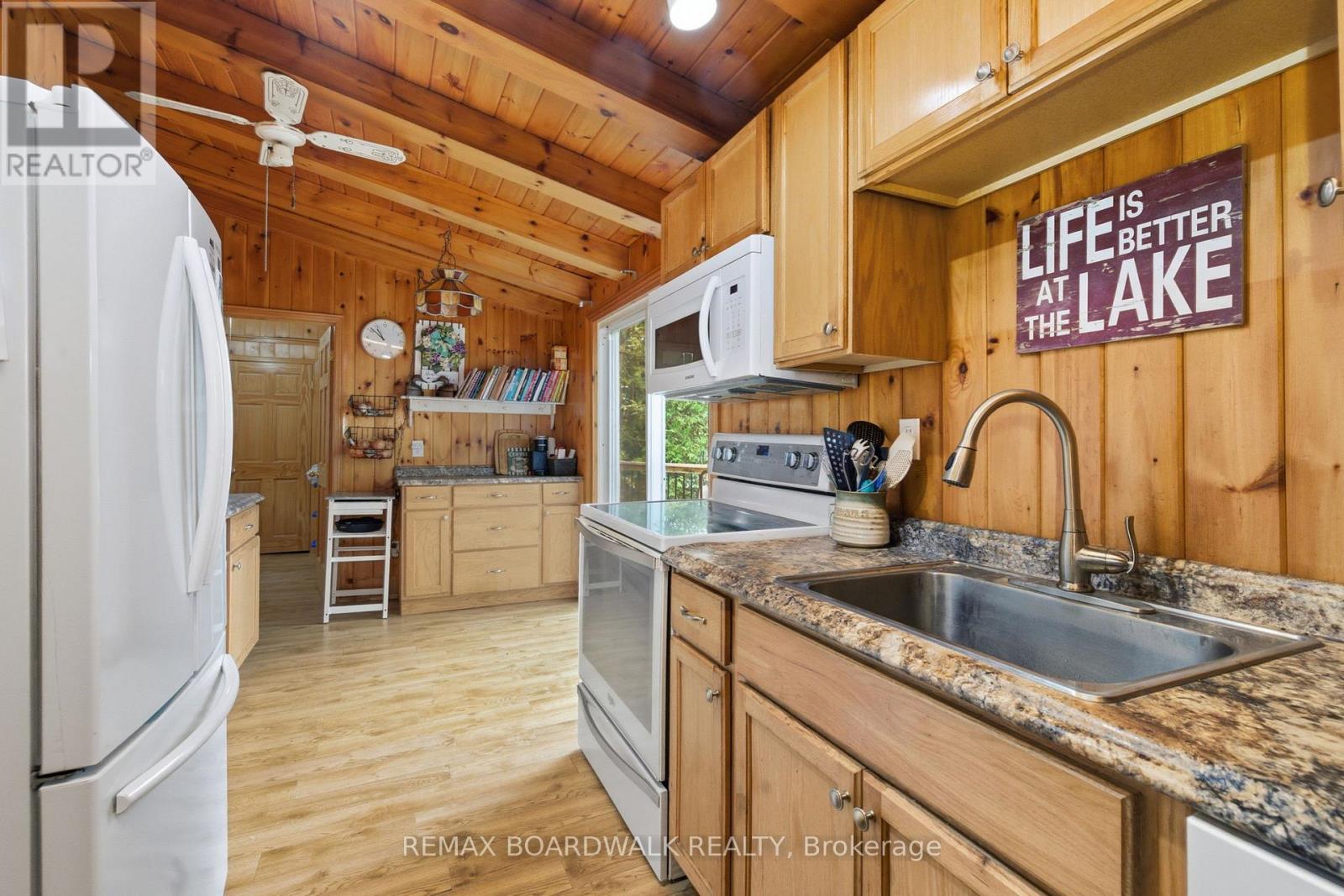 1091 Big Clear Lane, Frontenac, Ontario  K0H 0B6 - Photo 18 - X13140198