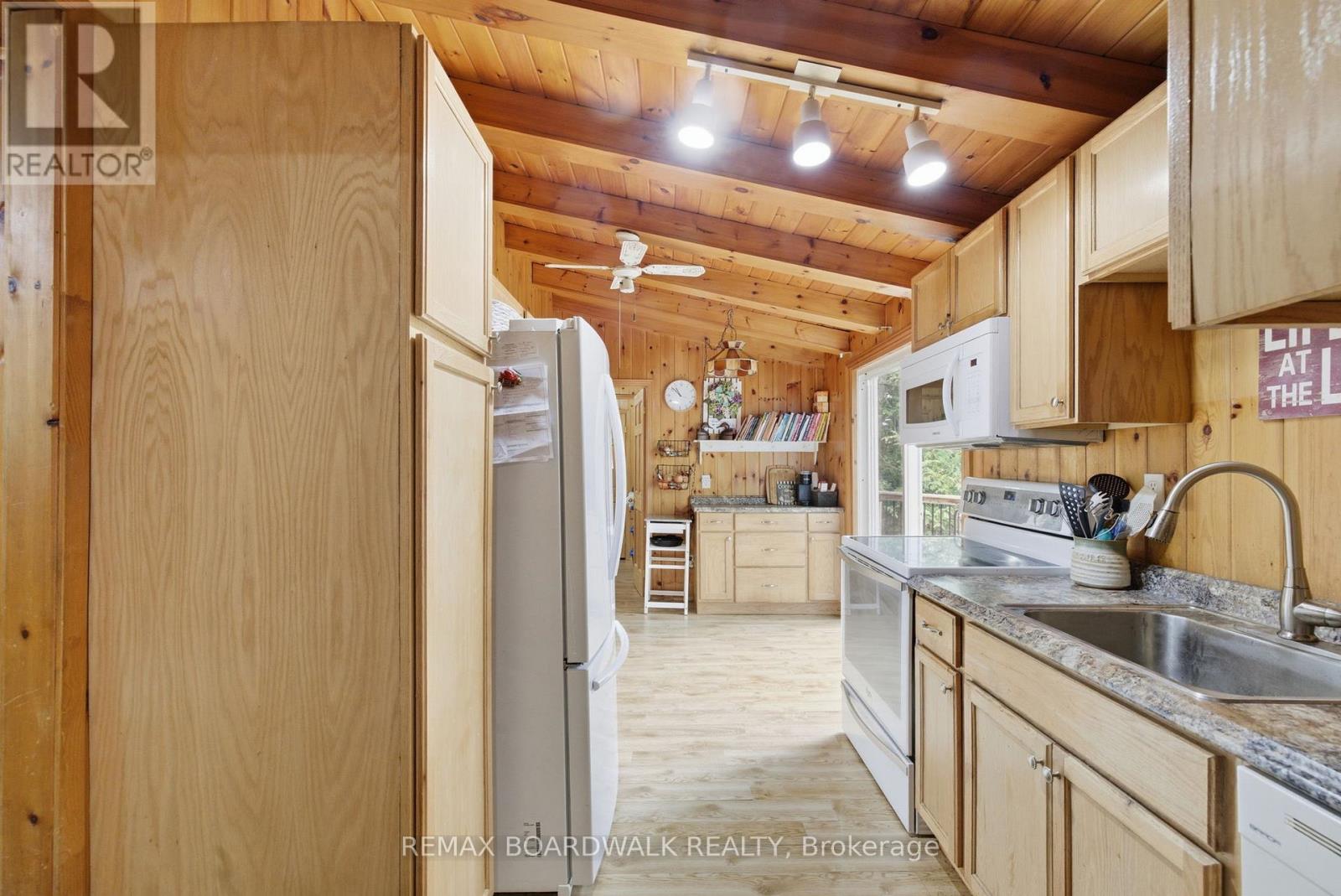 1091 Big Clear Lane, Frontenac, Ontario  K0H 0B6 - Photo 19 - X13140198