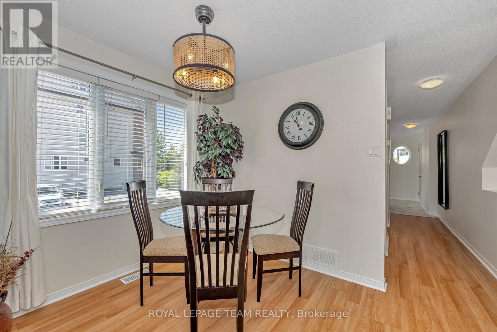 85 Cresthaven Drive, Ottawa, Ontario  K2G 6T9 - Photo 9 - X13140528