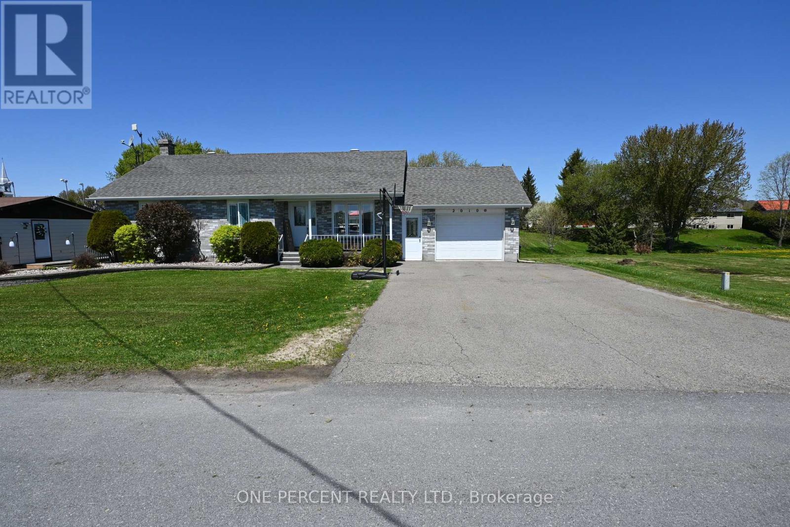 2010 RUE DU PARC STREET W, Alfred and Plantagenet, Ontario