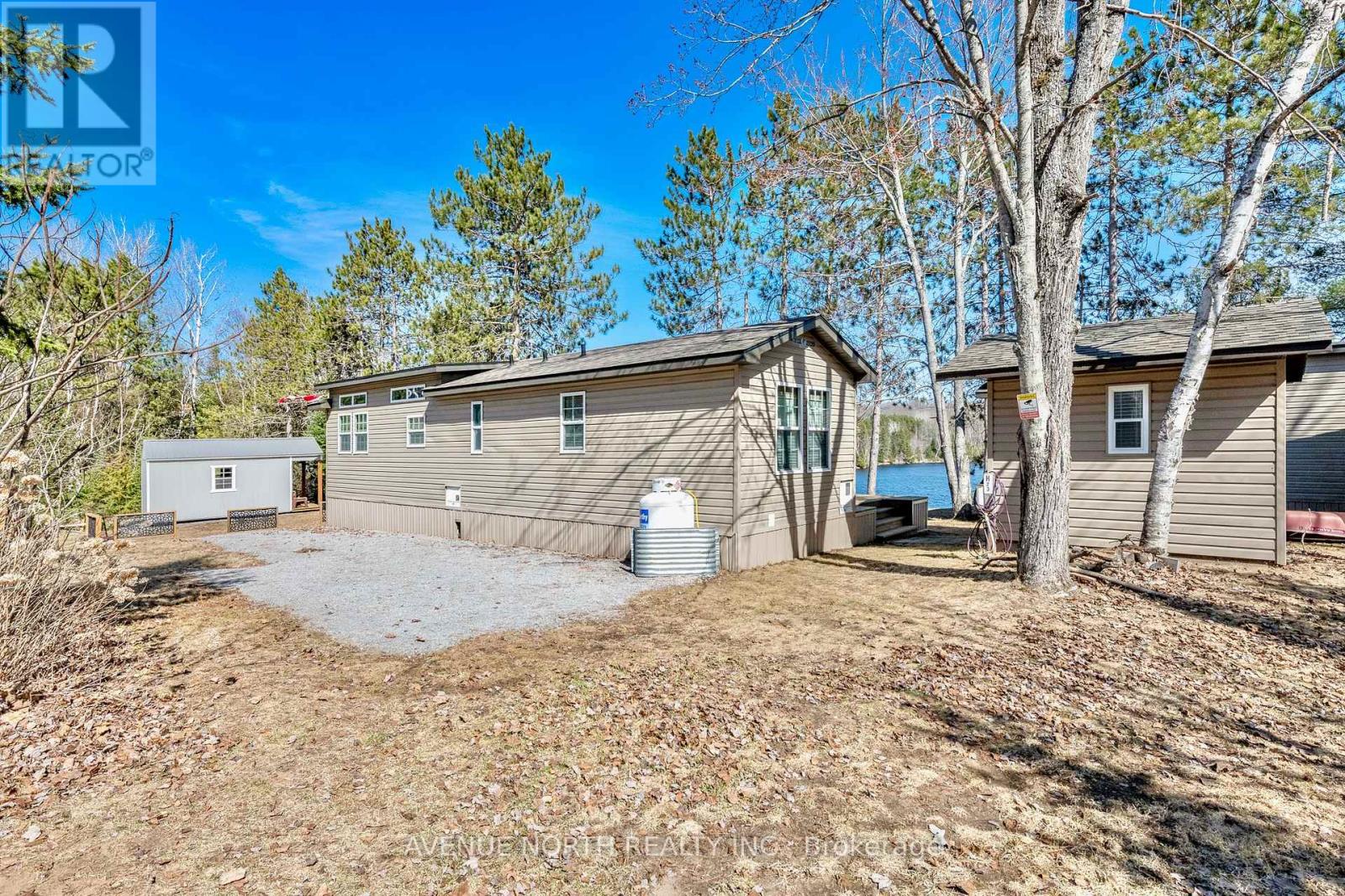 #h23 - 240 Pinewood Park Road, Whitewater Region, Ontario  K0J 1Y0 - Photo 11 - X13140862