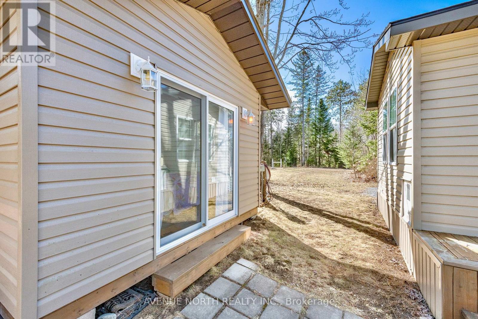 #h23 - 240 Pinewood Park Road, Whitewater Region, Ontario  K0J 1Y0 - Photo 13 - X13140862