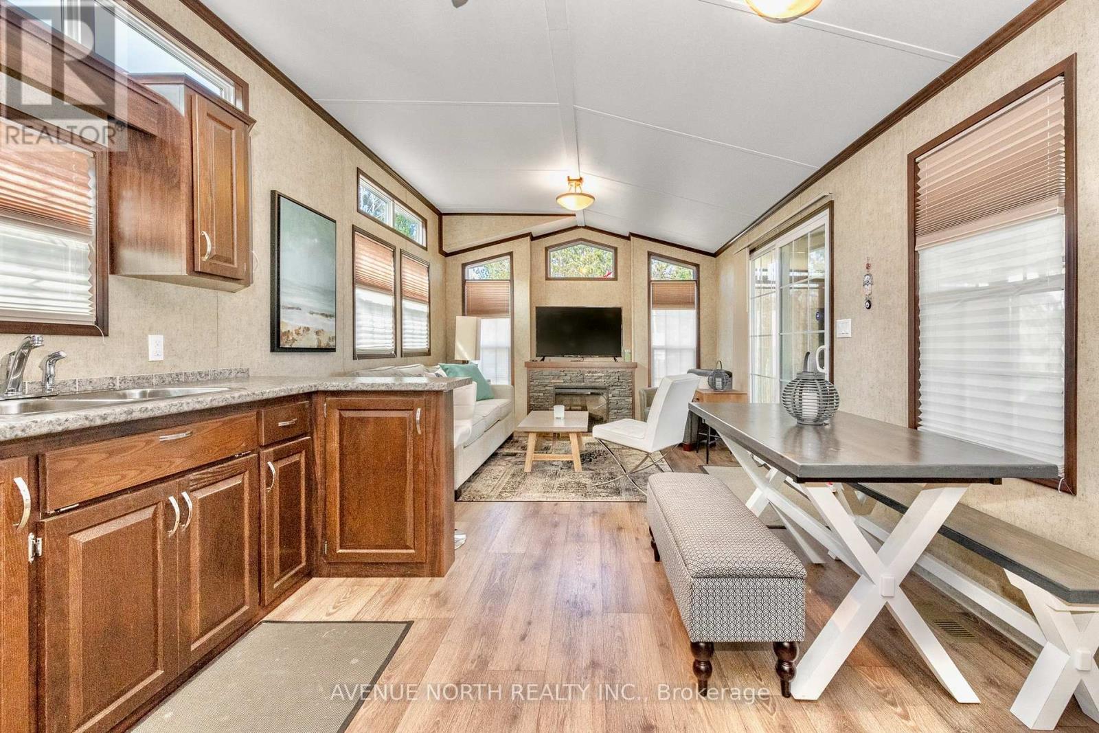 #h23 - 240 Pinewood Park Road, Whitewater Region, Ontario  K0J 1Y0 - Photo 19 - X13140862