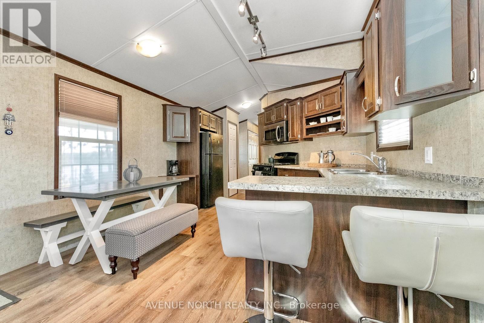 #h23 - 240 Pinewood Park Road, Whitewater Region, Ontario  K0J 1Y0 - Photo 26 - X13140862