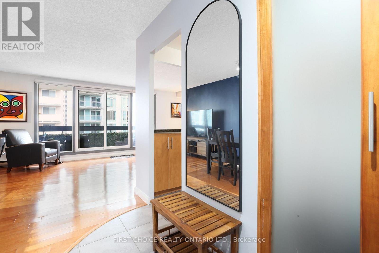 703 - 141 Somerset Street W, Ottawa, Ontario  K2P 2H1 - Photo 4 - X13141684