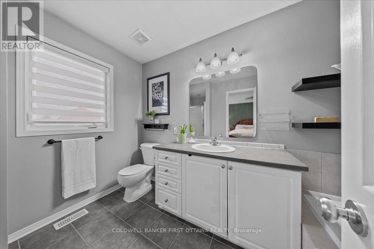 218 Flamborough Way, Ottawa, Ontario  K2W 1G5 - Photo 18 - X13141804