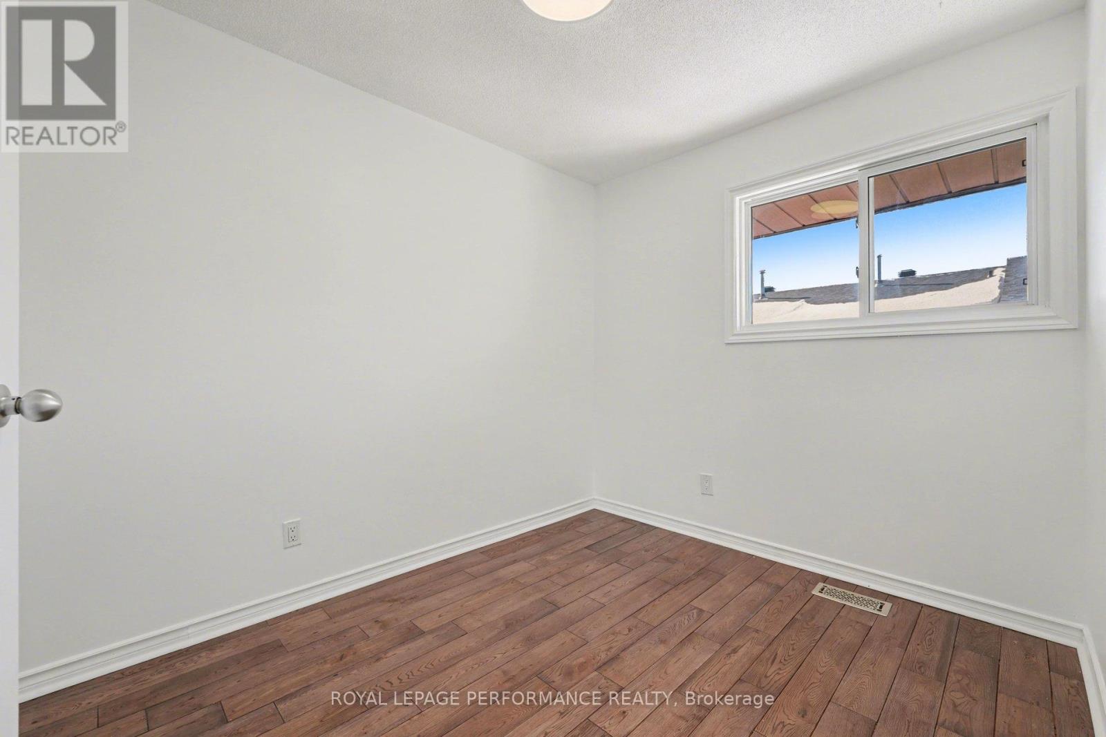 1584 Feather Lane, Ottawa, Ontario  K1T 1V4 - Photo 29 - X13142560