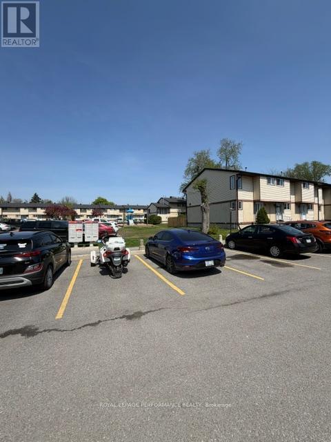 1584 Feather Lane, Ottawa, Ontario  K1T 1V4 - Photo 36 - X13142560
