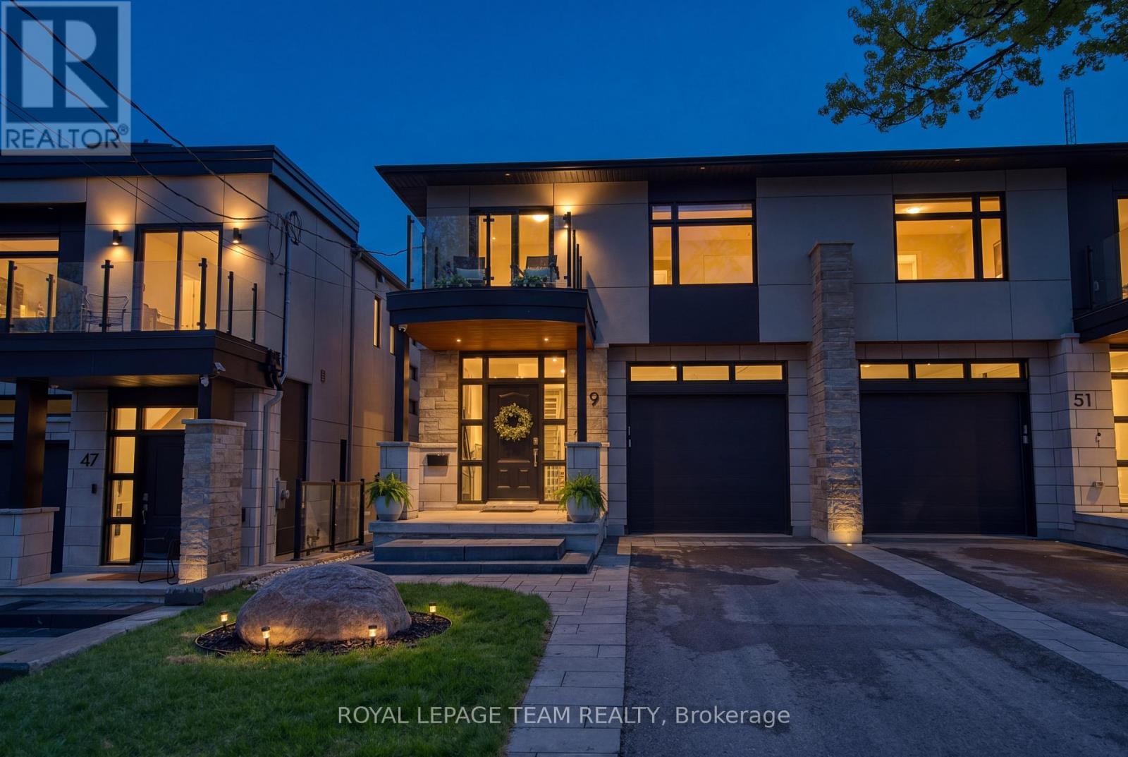 49 AYLEN AVENUE, Ottawa, Ontario
