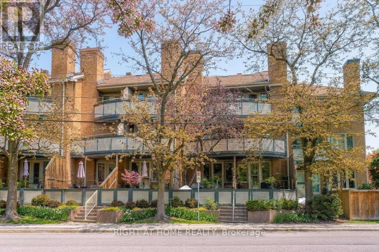 6 - 2 COLUMBUS AVENUE, Ottawa, Ontario