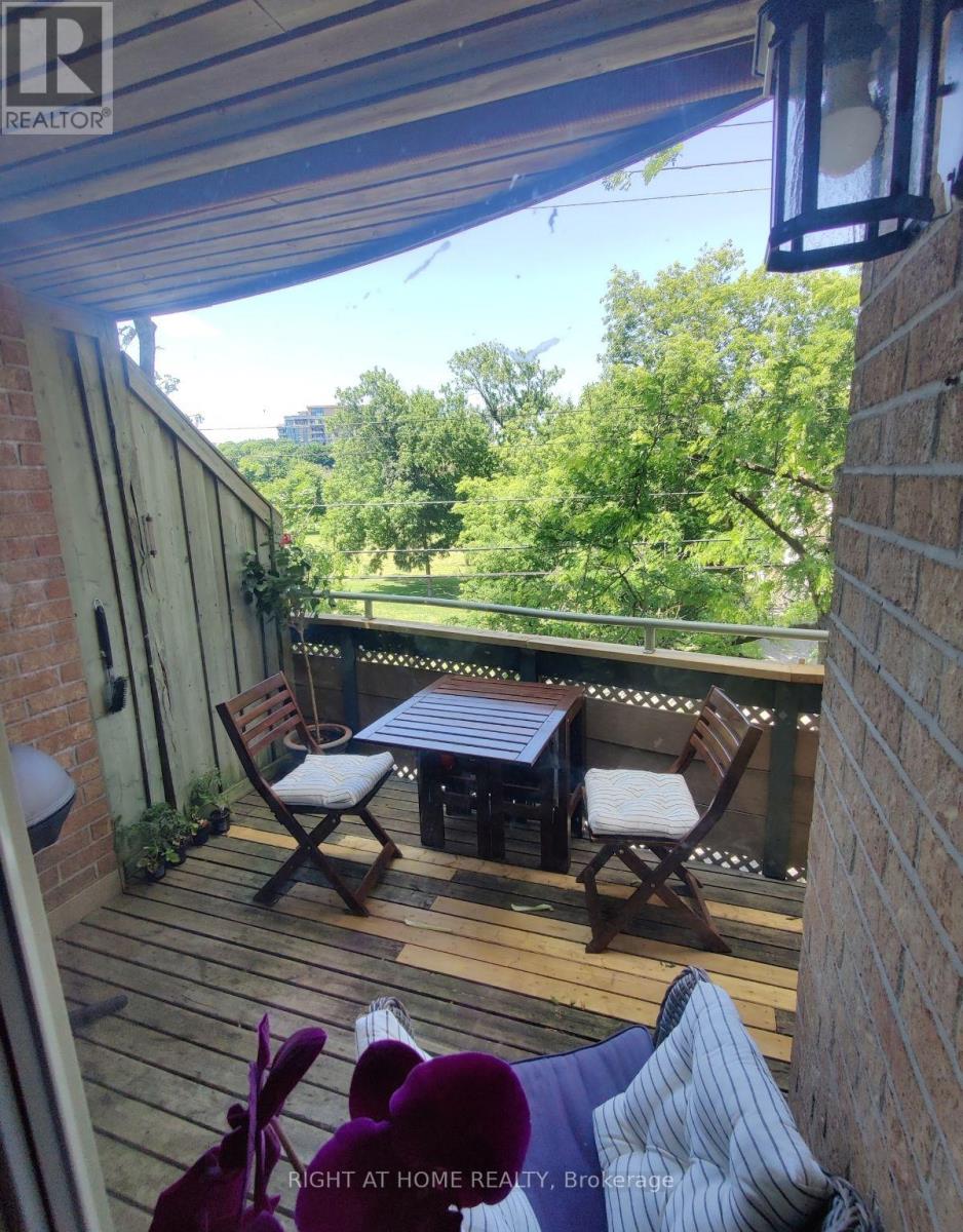 6 - 2 Columbus Avenue, Ottawa, Ontario  K1K 1R3 - Photo 20 - X13143336